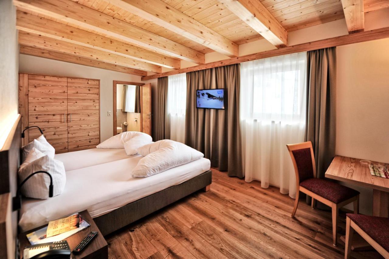 Hotel Garni Lamm Наудерс Экстерьер фото