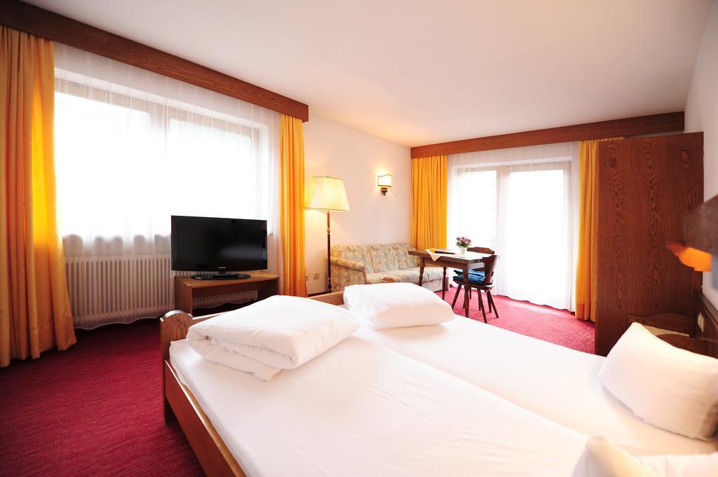 Hotel Garni Lamm Наудерс Номер фото